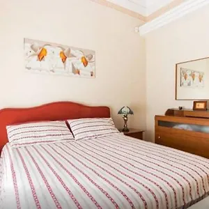  Apartment Gemmellaro Italy